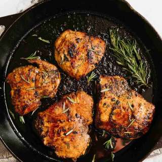 BALSAMIC ROSEMARY CHICKEN