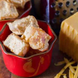 Scrumptious Cheese Puffs