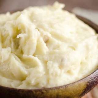Cream Cheese Garlic Mashed Potatoes