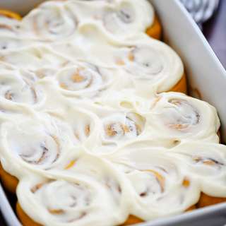 Pumpkin Cinnamon Rolls