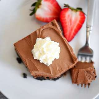 No-Bake Chocolate Cheesecake
