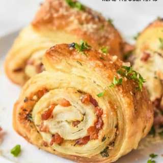 Parmesan Puff Pastry Pinwheels