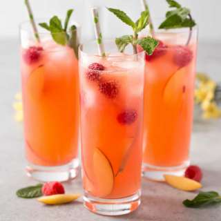 Peach Raspberry Lemonade