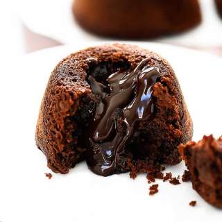 Easy Chocolate Lava Cakes