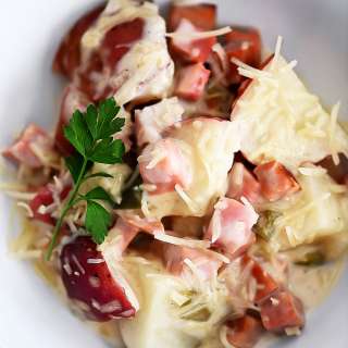 Slow Cooker Scalloped Potatoes and Ham Alfredo