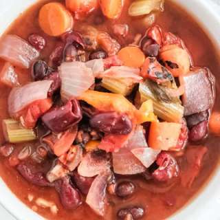 Instant Pot Vegetarian Chili