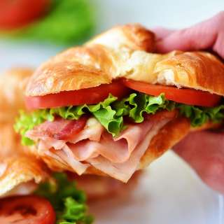 Club Croissants