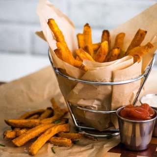 Air Fryer Frozen Sweet Potato Fries Recipe
