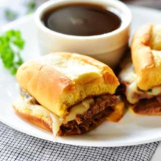 Slow Cooker French Dip Sandwiches