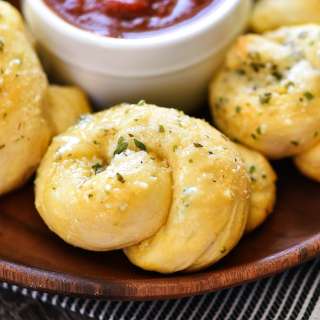 Garlic Parmesan Knots