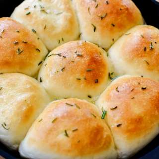 Rosemary Rolls