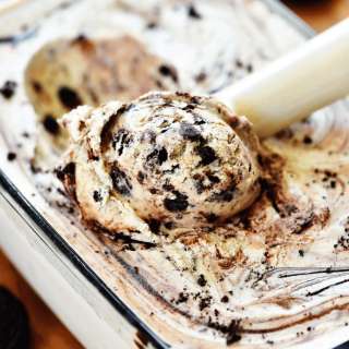 No Churn Oreo Fudge Ice Cream