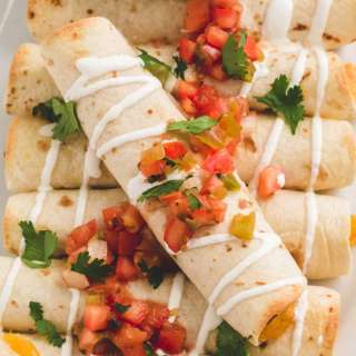 Slow Cooker Chicken Taquitos