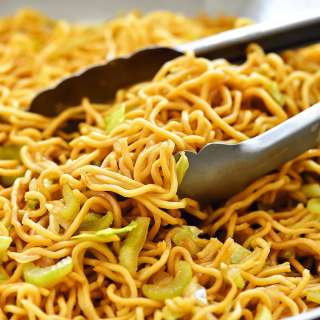 Chow Mein (copycat)