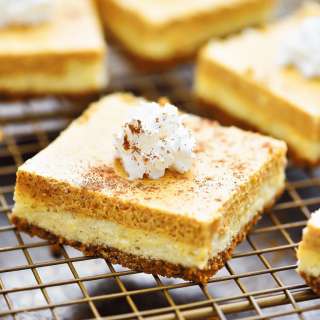 Pumpkin Cheesecake Bars
