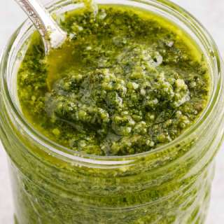 Homemade Pesto Sauce