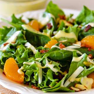 Spinach Salad with Bacon, Almonds and Oranges