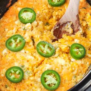 Slow Cooker Cheddar Jalapeno Corn Casserole