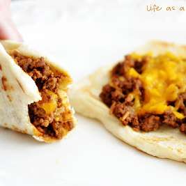 Cheeseburger Flatbread Melts