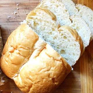 How to Defrost Bread