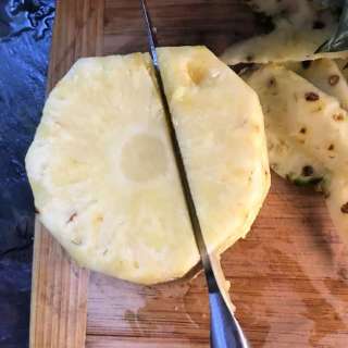 How to Cut Up A Pineapple