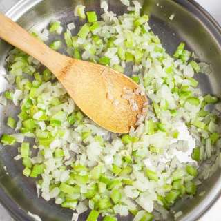 How to Freeze Celery