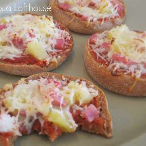 Mini Hawaiian Pizzas