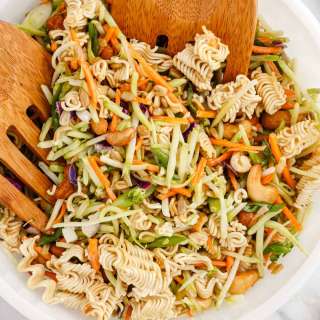 Asian Ramen Broccoli Slaw