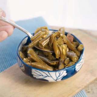 How to Cook Canned Green Beans on the Stove