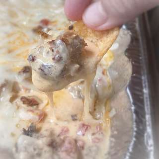 Smoked Chili Con Queso Dip