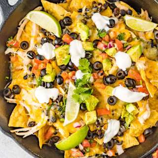 Black Bean & Chicken Nachos