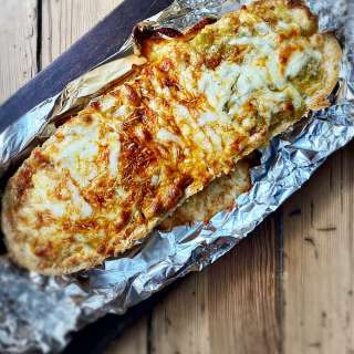 Green Chili Cheese Bread