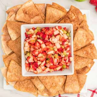 Fruit Salsa with Cinnamon Sugar Chips