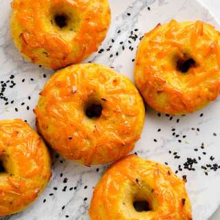 Cheese Bagels