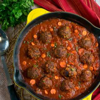 Paleo Meatballs with Marinara Sauce