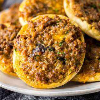 Old English Sausage English Muffins Recipe