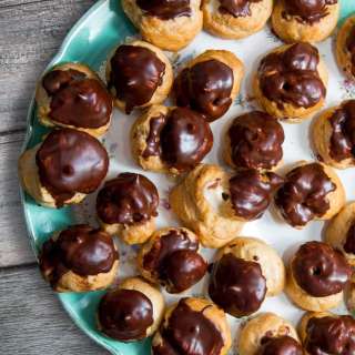 Espresso Custard Filled Cream Puffs
