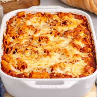 Cheesy Baked Rigatoni