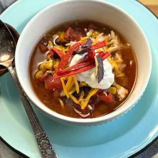 Easy Chicken Tortilla Soup Recipe