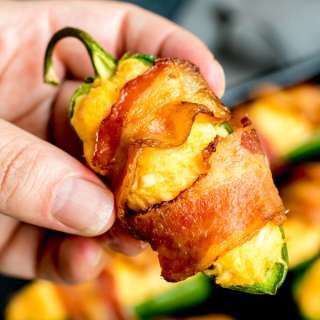 Buffalo Chicken Jalapeño Poppers