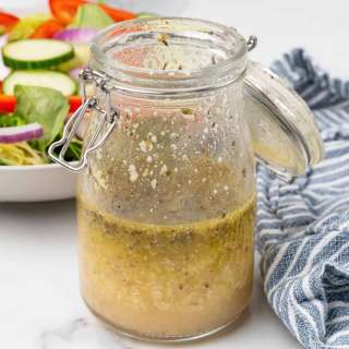 Quick and Easy Italian Dressing
