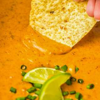 Slow Cooker Queso Dip Recipe