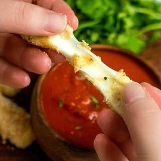Low Carb Mozzarella Sticks