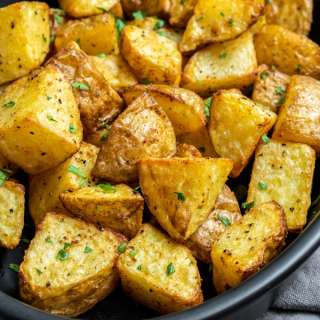 Crispy Air Fryer Potatoes
