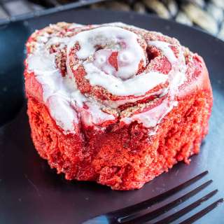 Red Velvet Cinnamon Rolls