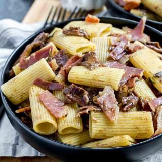 Mushroom Rigatoni with Prosciutto