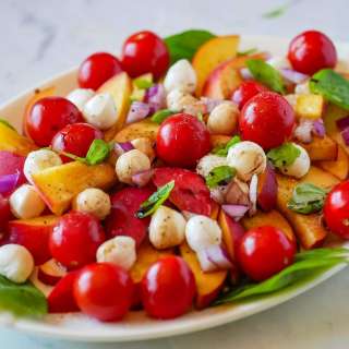 Peach Caprese Salad Recipe
