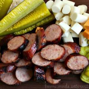 Memphis BBQ Sausage and Cheese Platter
