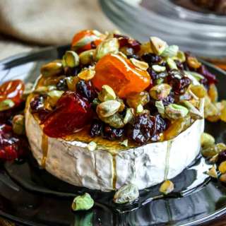Baked Brie with Honey and Nuts