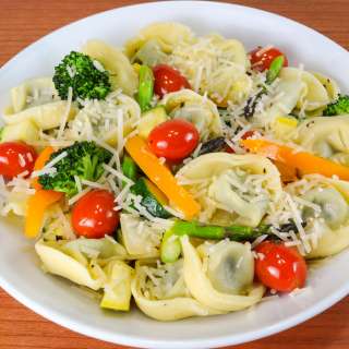 Spinach and Cheese Tortellini Primavera